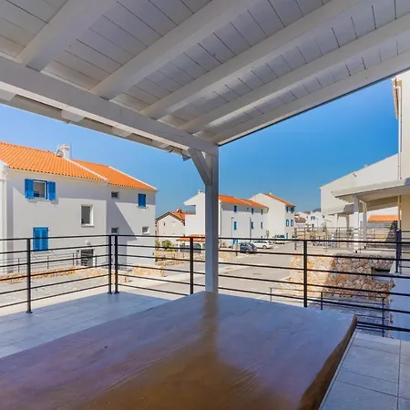 Island Paradise Lejlighed Cres